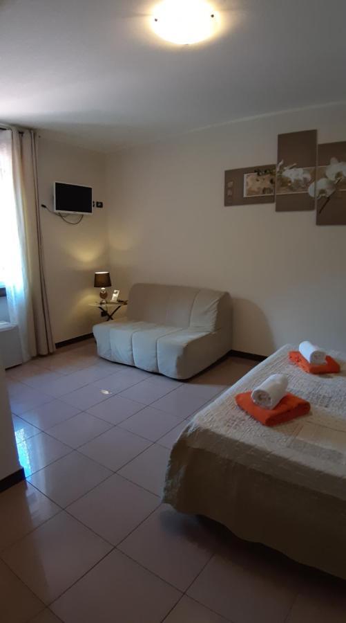 Villa Leilani B&B Sale Marasino Ngoại thất bức ảnh